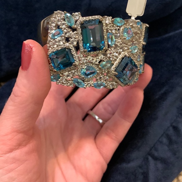 STUNNING!!! London Blue Topaz, Sterling Silver Bracelet - Picture 8 of 10